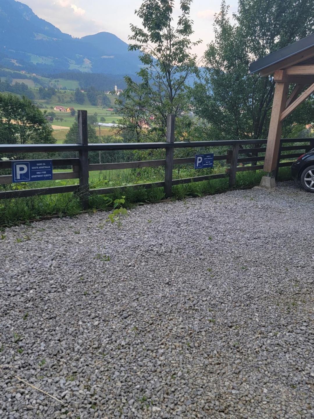 Apartamento Rose Garden Ljubno Exterior foto